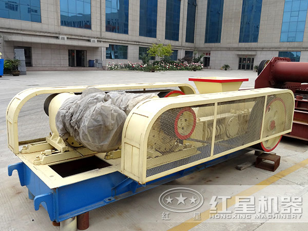 對輥煤炭破碎機(jī)