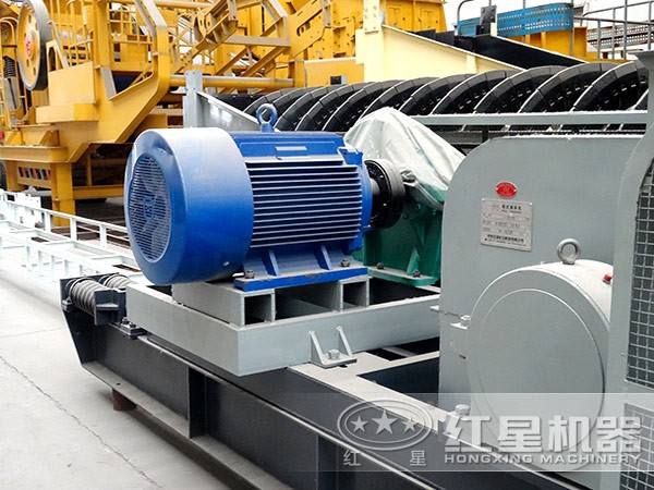 對輥式破碎機細(xì)節(jié)展示