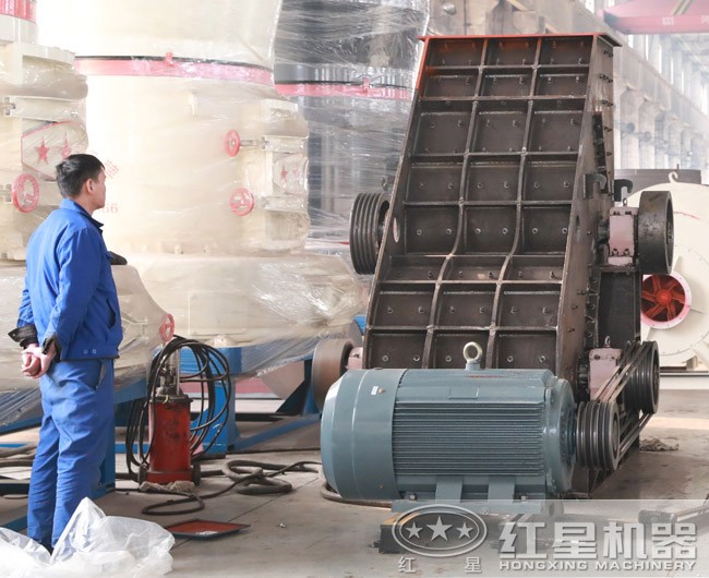 雙級(jí)粉碎機(jī)，安裝完畢