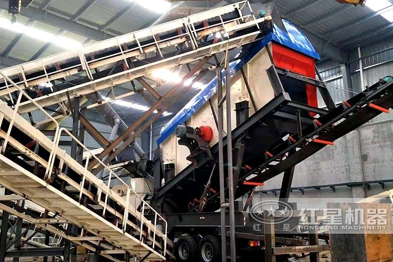 大型鵝卵石流動制砂機(jī)現(xiàn)場