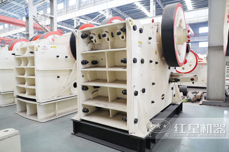 每小時500噸大型破碎機多少錢一臺？