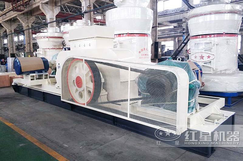 對輥式制砂機，體積小，移動方便