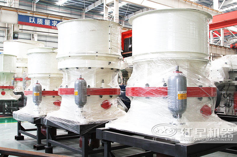 圓錐式破碎機(jī)，液壓過(guò)載保護(hù)減少故障率