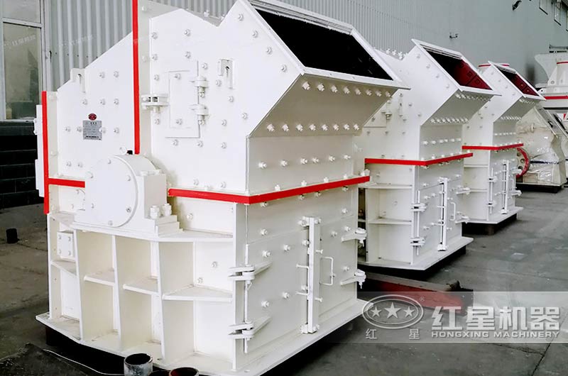 小型細(xì)碎制砂機(jī)，比傳統(tǒng)細(xì)碎機(jī)節(jié)能50%以上