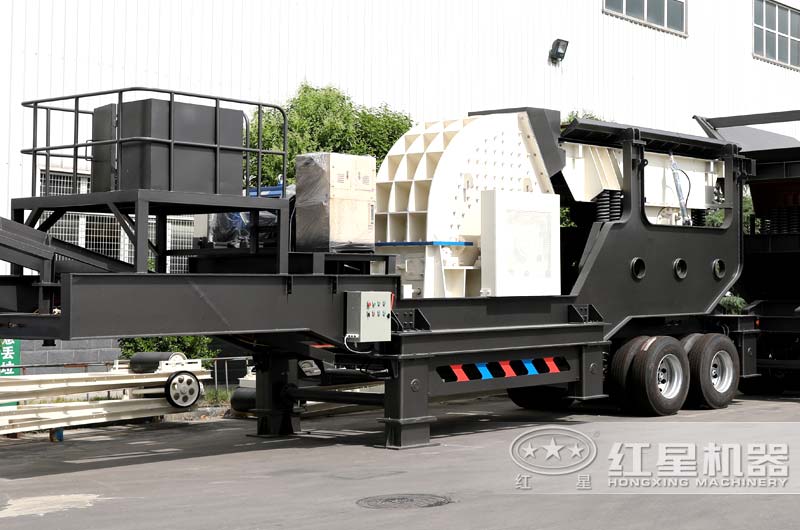 移動式pcz重錘破碎機，上圖