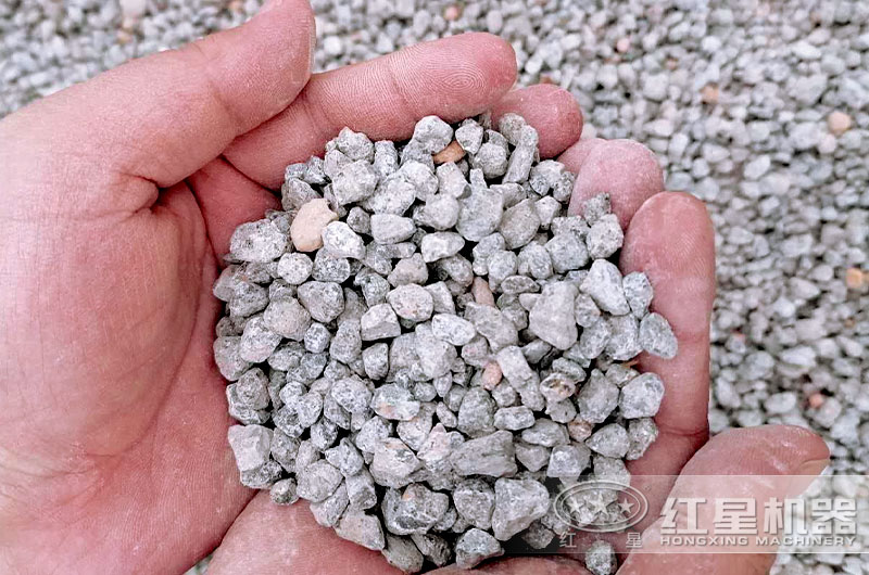 專業(yè)制砂機(jī)生產(chǎn)成品粒形好，整齊度高