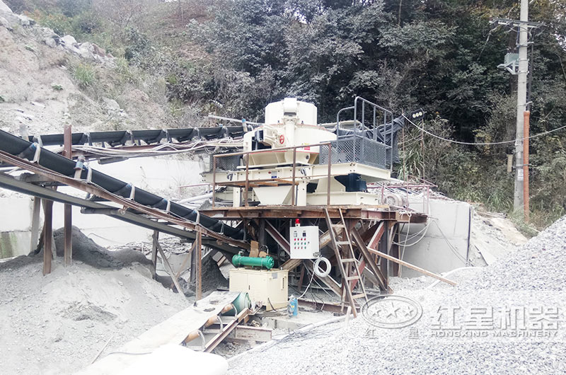 制砂生產(chǎn)現(xiàn)場(chǎng)