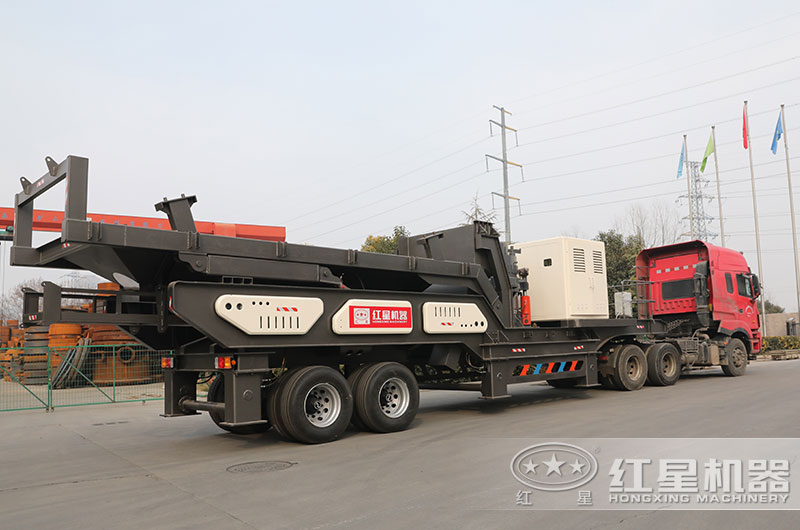 移動破碎站設備發(fā)貨現場